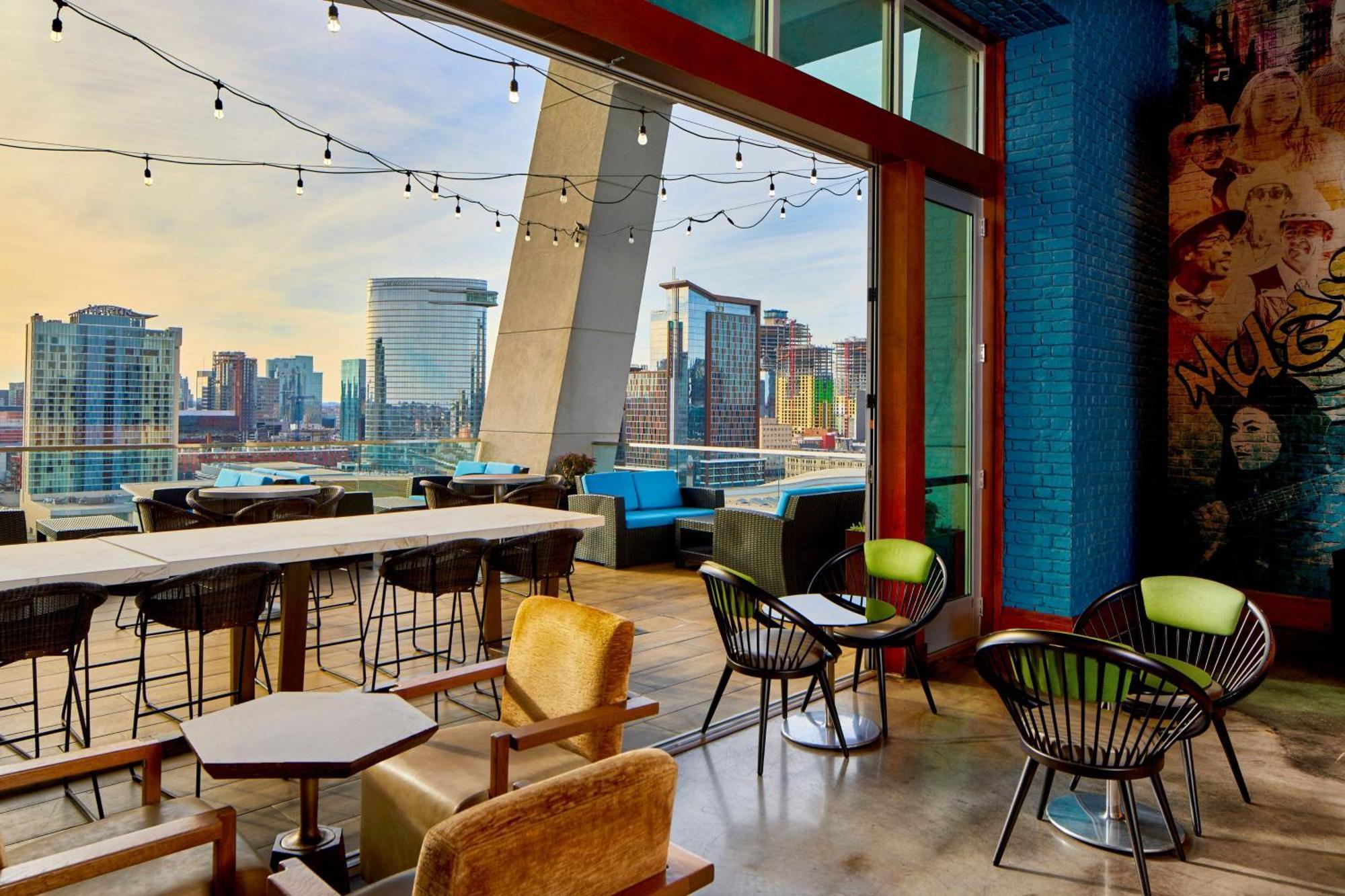 Residence Inn By Marriott Nashville Downtown/Convention Center Екстер'єр фото