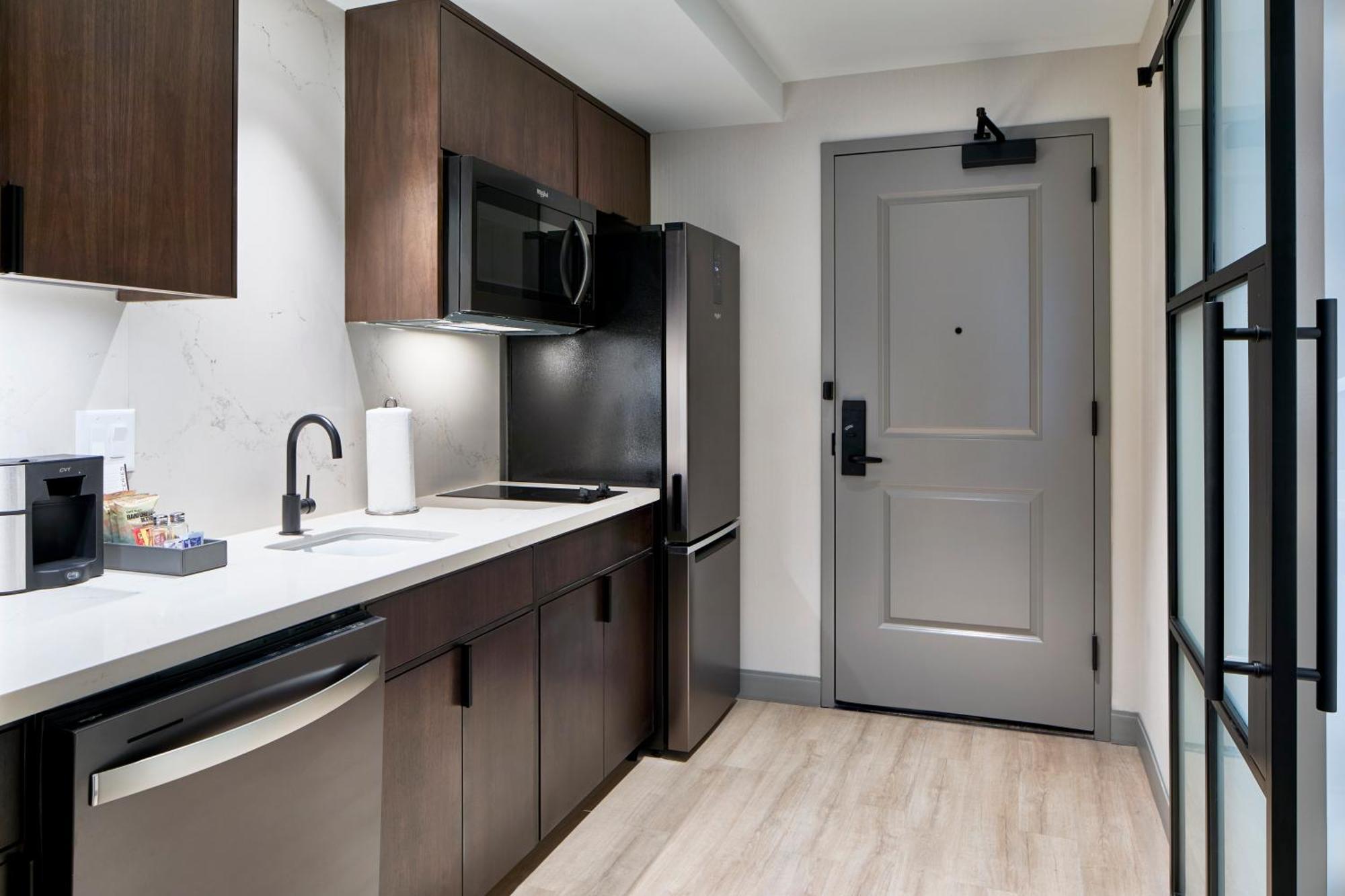 Residence Inn By Marriott Nashville Downtown/Convention Center Екстер'єр фото